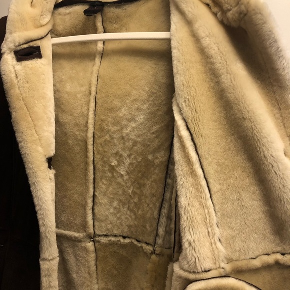 Genuine shearling chocolate brown car coat, size small. - Picture 4 of 17